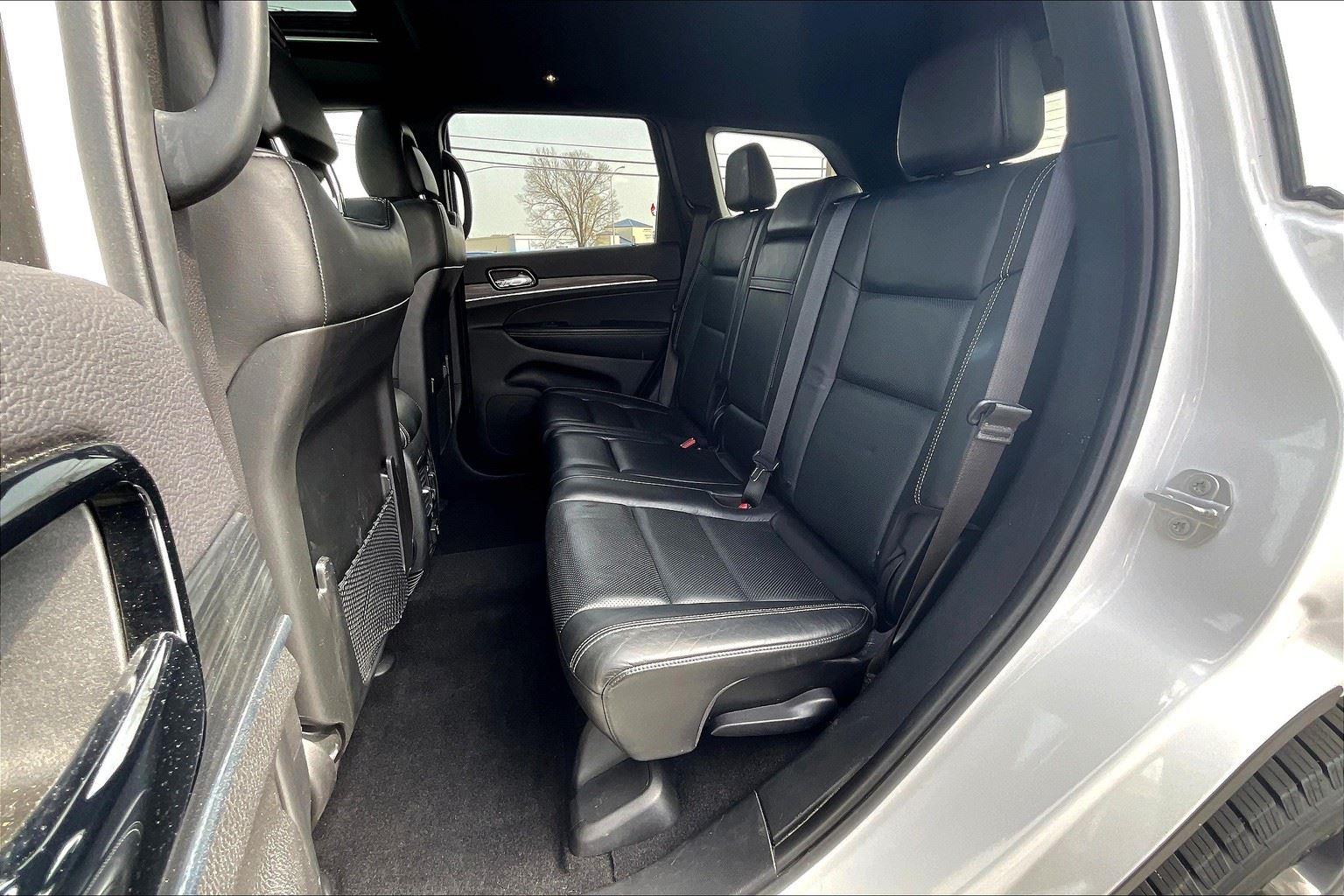 Vehicle image 12 of 36