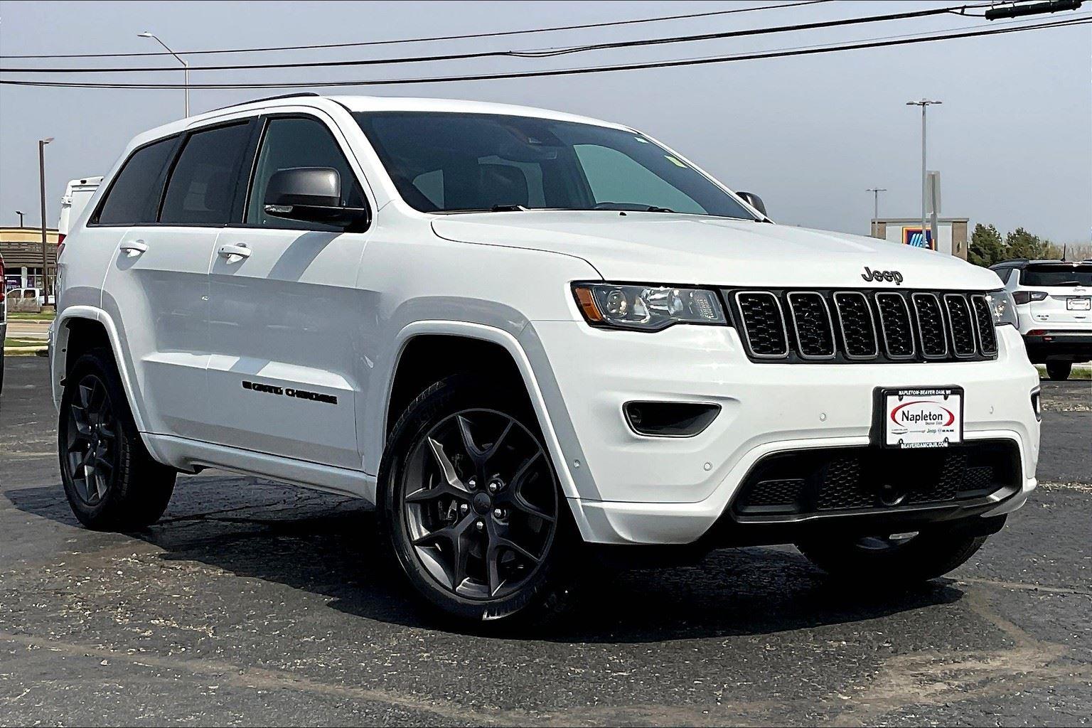 Vehicle image 3 of 36