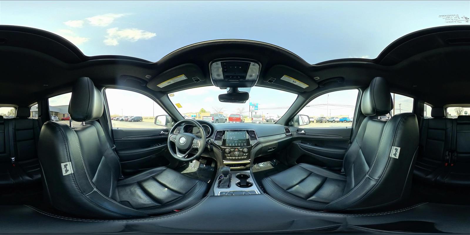 Vehicle image 16 of 36