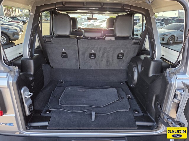 2021 Jeep Wrangler 4xe Unlimited Sahara Image 10 of 24