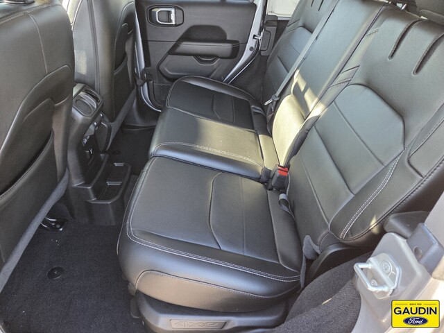 2021 Jeep Wrangler 4xe Unlimited Sahara Image 13 of 24