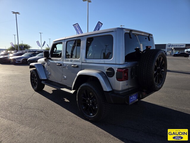 2021 Jeep Wrangler 4xe Unlimited Sahara Image 7 of 24
