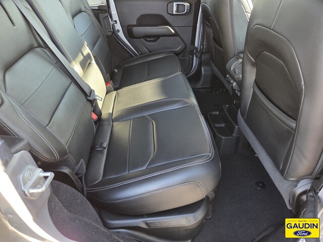2021 Jeep Wrangler 4xe Unlimited Sahara Image 11 of 24