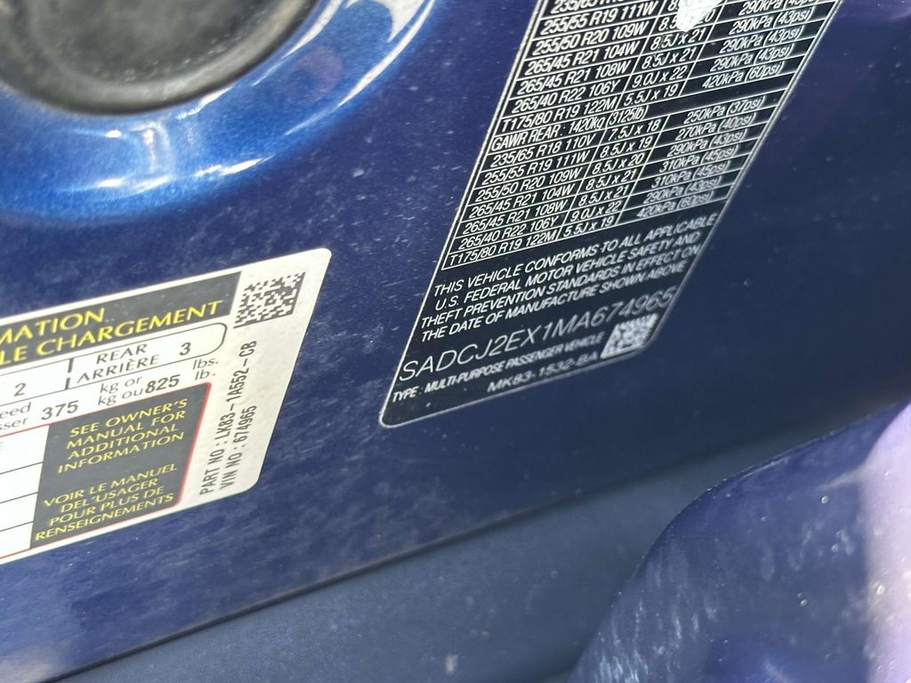 Vehicle image 22 of 26