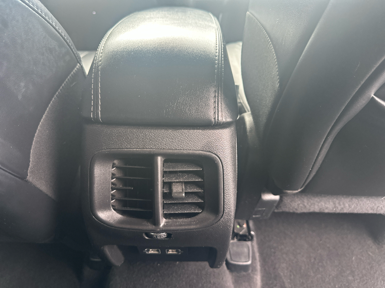 2021 Jeep Cherokee Latitude Lux Image 38 of 67