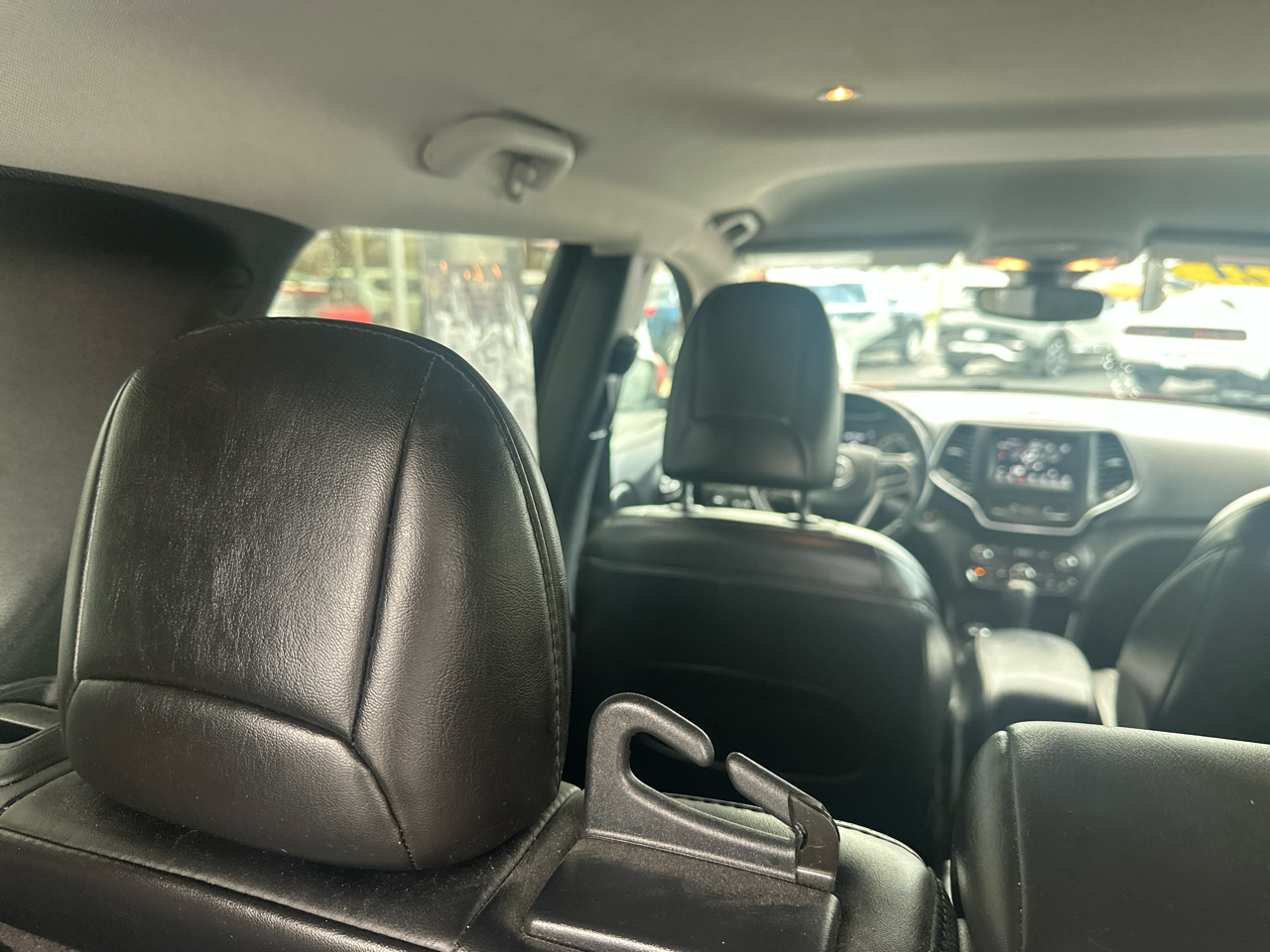 2021 Jeep Cherokee Latitude Lux Image 14 of 67