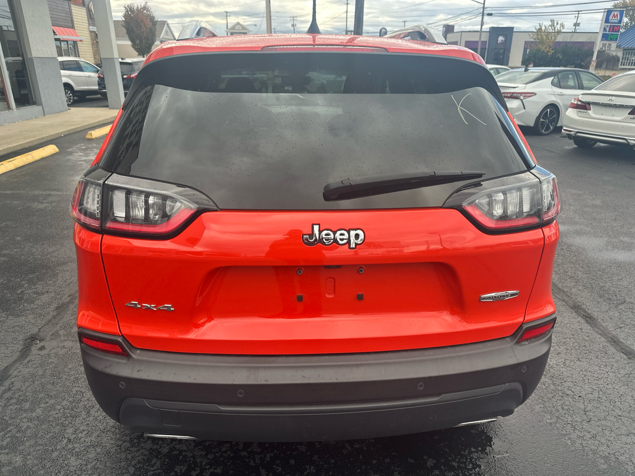 2021 Jeep Cherokee Latitude Lux Image 10 of 67