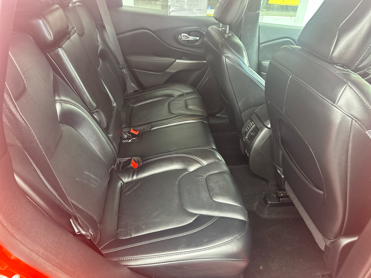 2021 Jeep Cherokee Latitude Lux Image 12 of 67