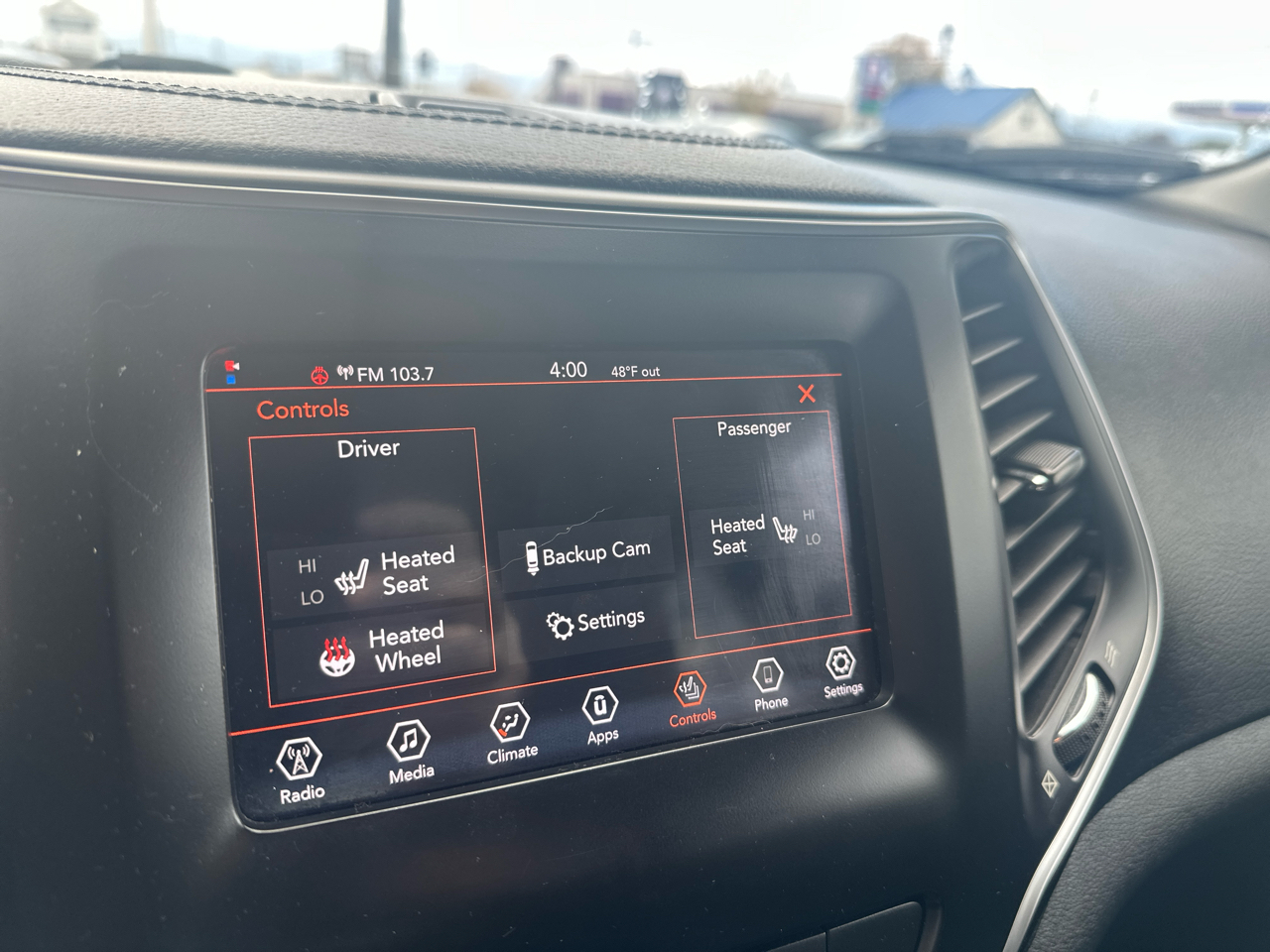 2021 Jeep Cherokee Latitude Lux Image 30 of 67