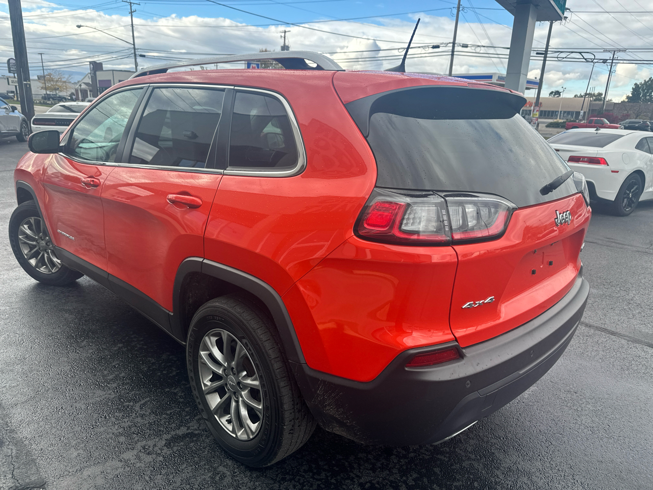 2021 Jeep Cherokee Latitude Lux Image 6 of 67