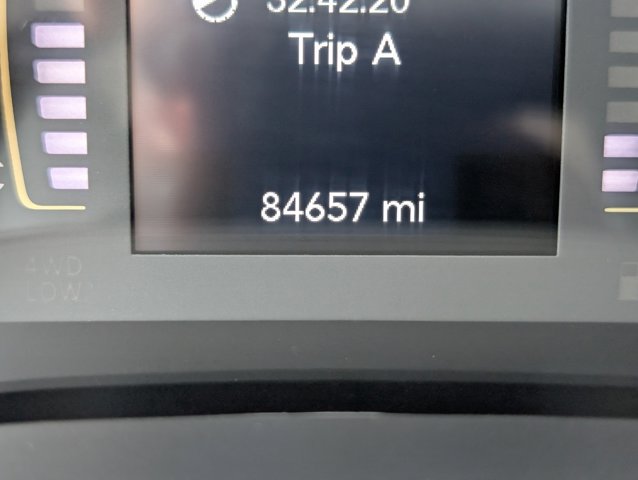 Vehicle image 14 of 26
