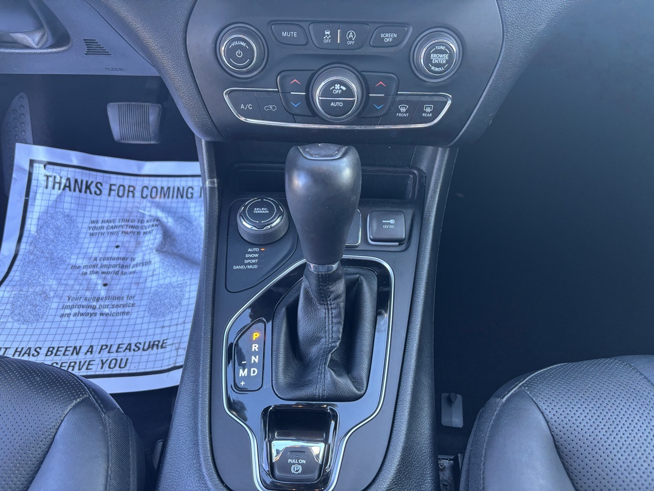 Vehicle image 13 of 20
