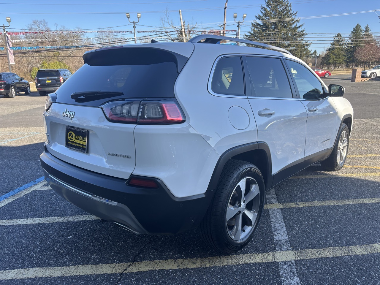 Vehicle image 3 of 20