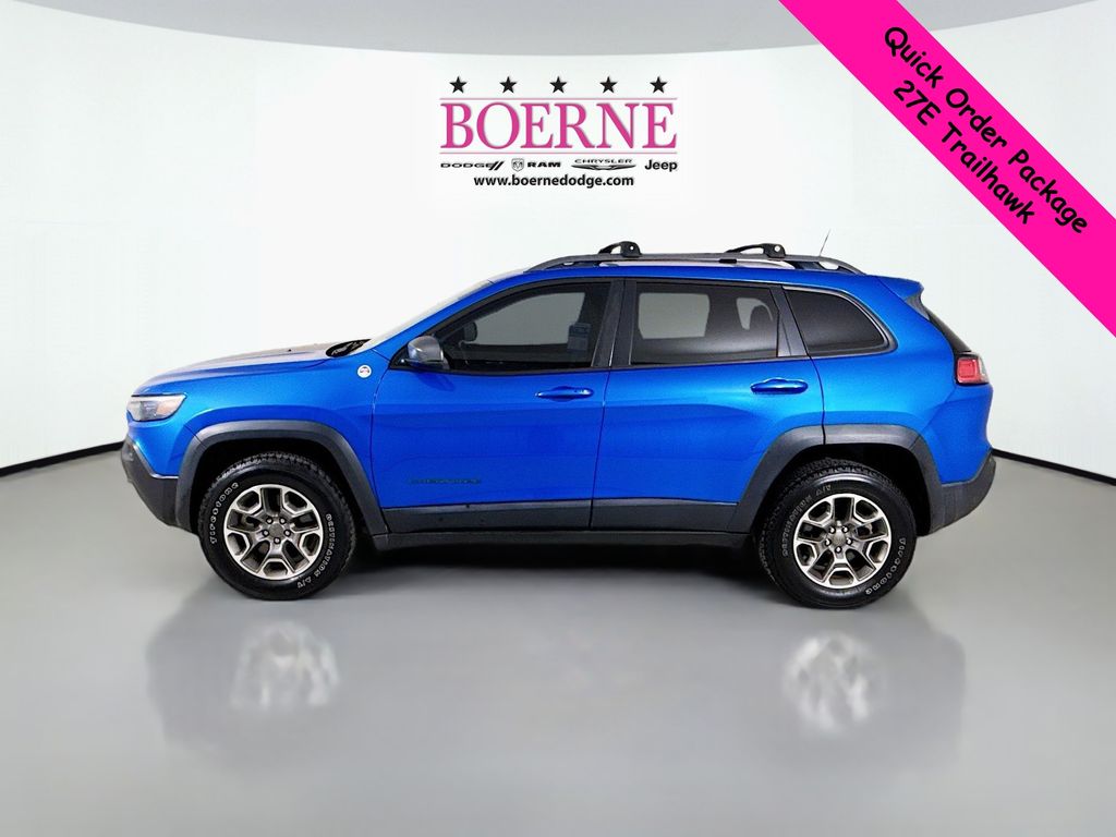 Vehicle image 8 of 30