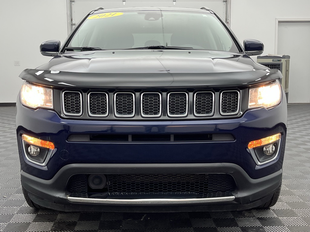 Vehicle image 2 of 34