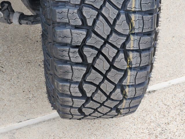 2021 Jeep Gladiator Mojave Image 11 of 33