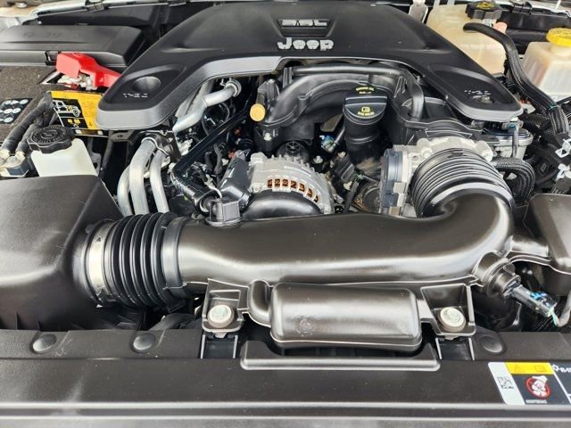 2021 Jeep Gladiator Mojave Image 9 of 33