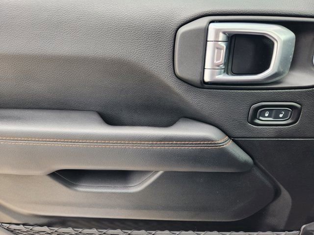 2021 Jeep Gladiator Mojave Image 21 of 33