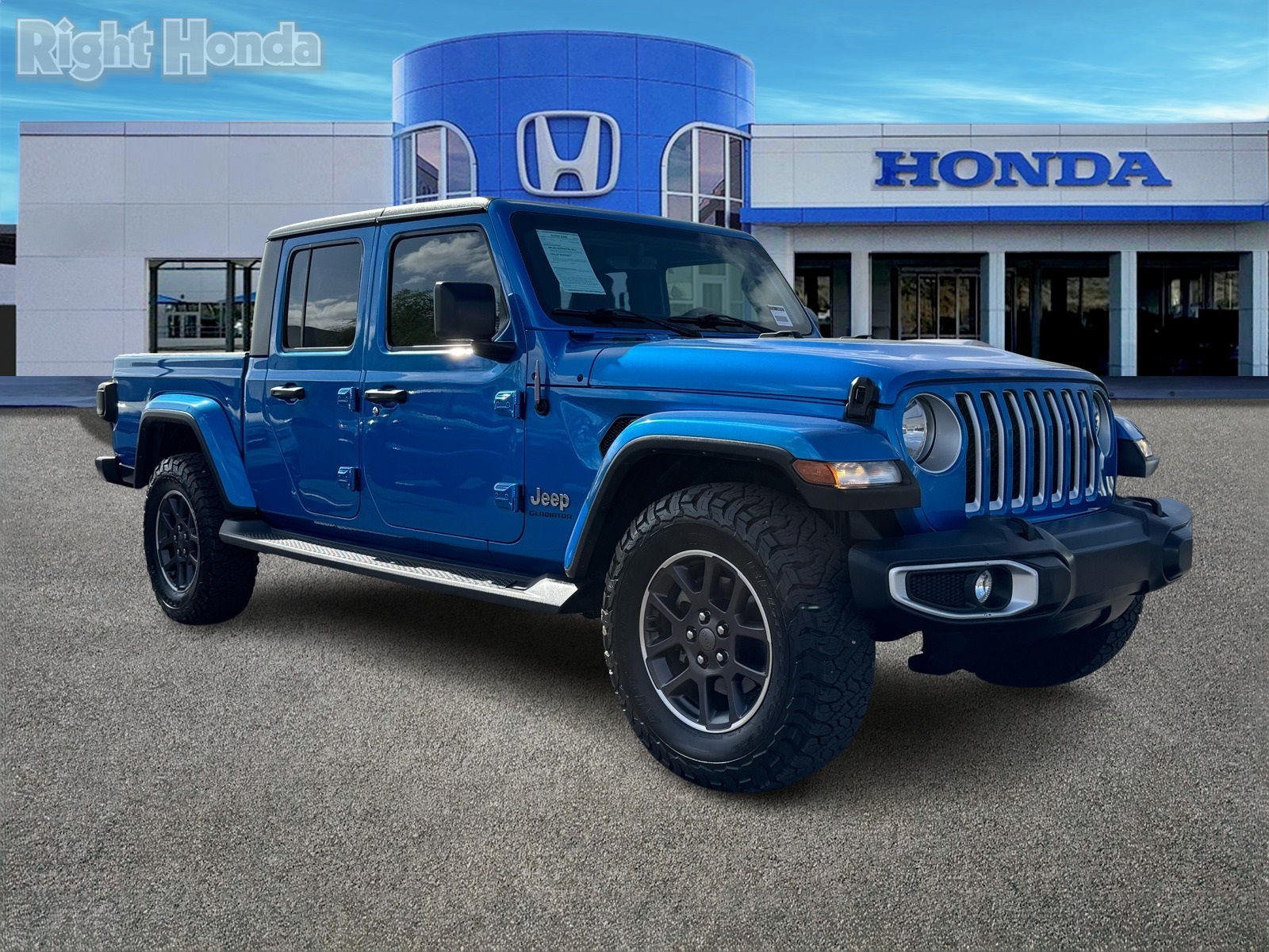Vehicle image 6 of 28