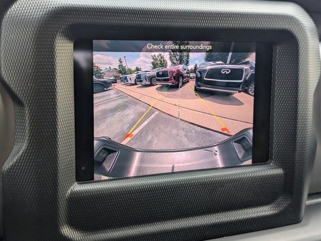 Vehicle image 15 of 30