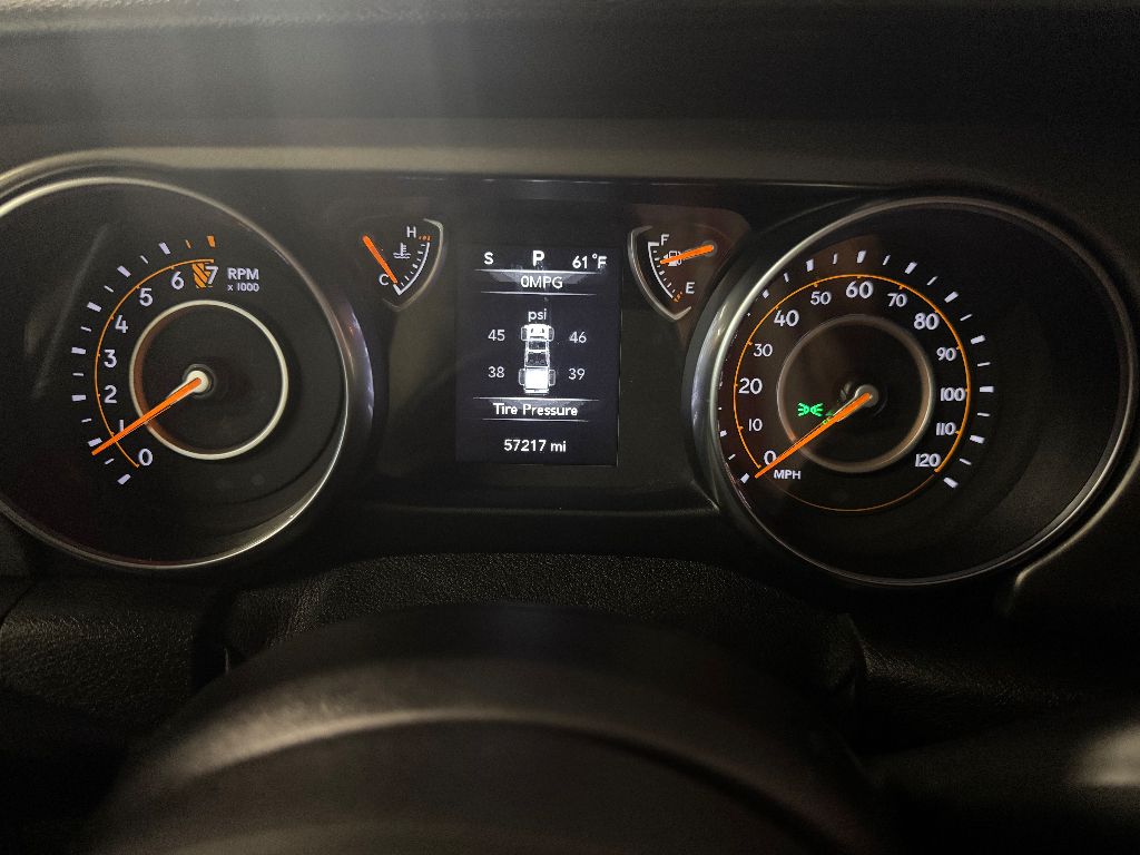 Vehicle image 22 of 26