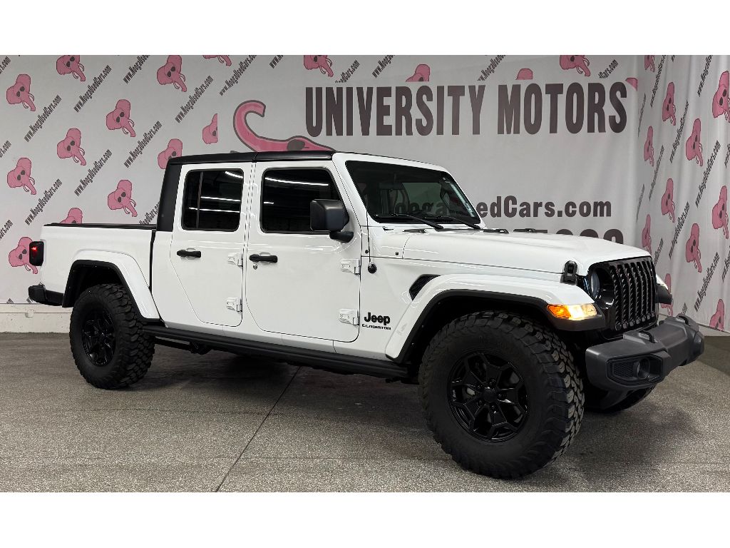 Vehicle image 4 of 26