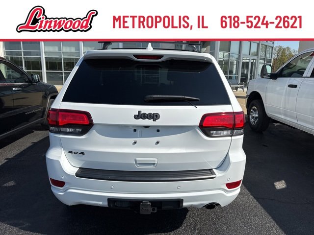 Vehicle image 4 of 40