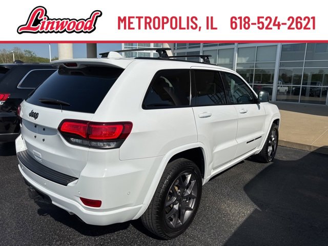 Vehicle image 3 of 40