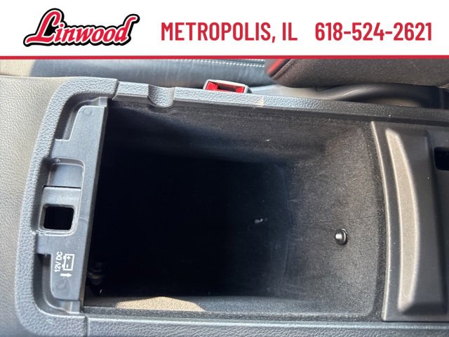 Vehicle image 24 of 40