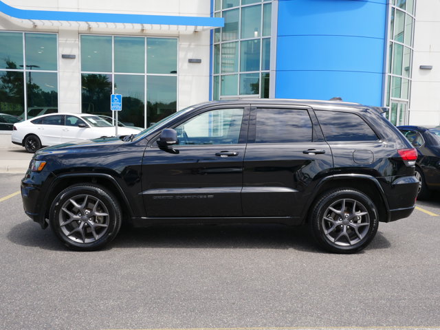 Vehicle image 8 of 31