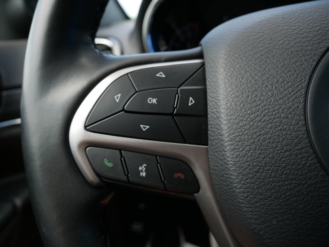 Vehicle image 25 of 31