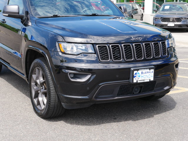 Vehicle image 2 of 31