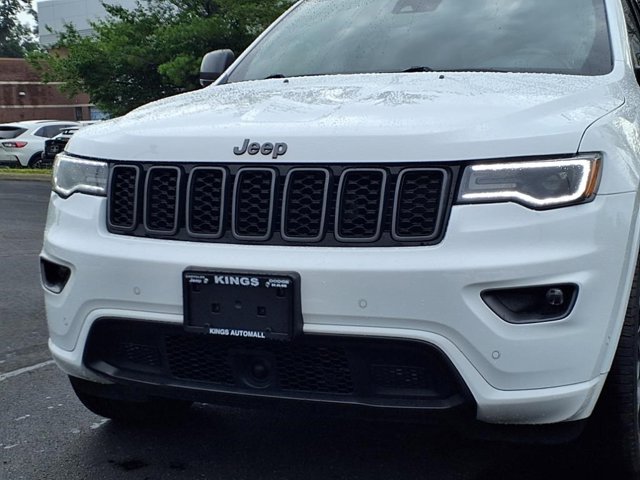 Vehicle image 23 of 29