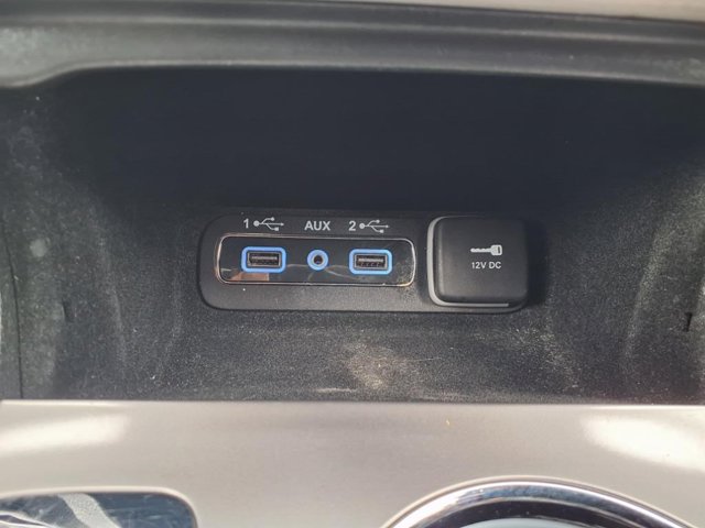 Vehicle image 16 of 29