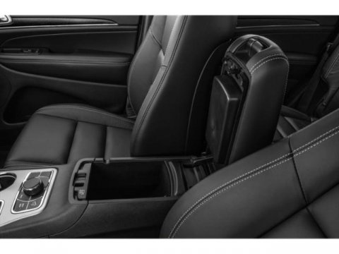Vehicle image 18 of 20
