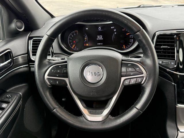 Vehicle image 20 of 30