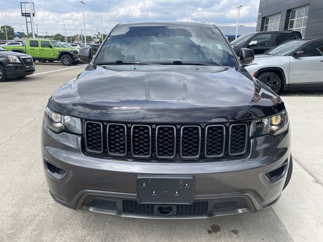 Vehicle image 9 of 42