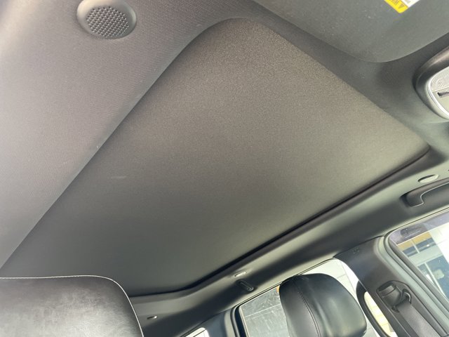 Vehicle image 12 of 42