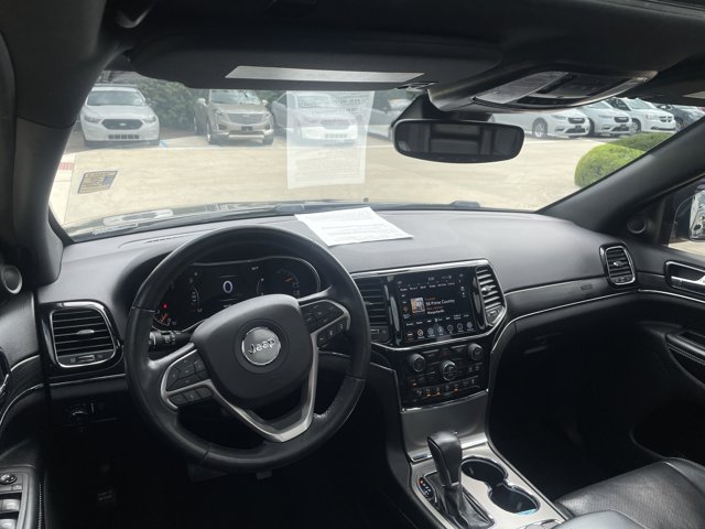 Vehicle image 22 of 42