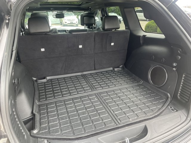 Vehicle image 20 of 42