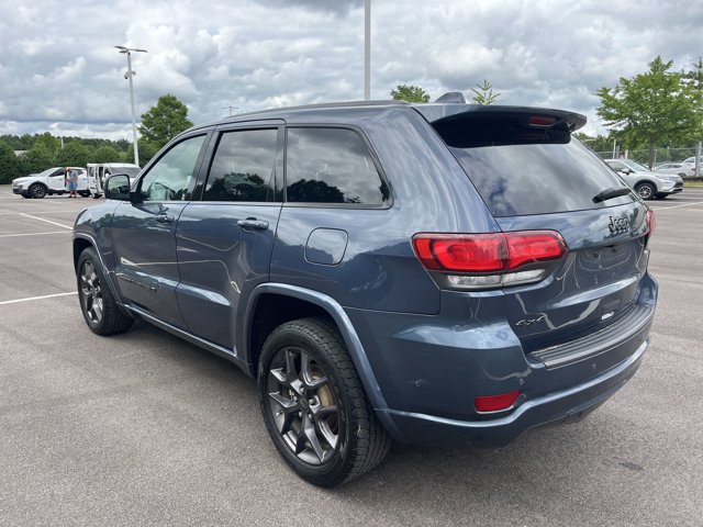 Vehicle image 7 of 22