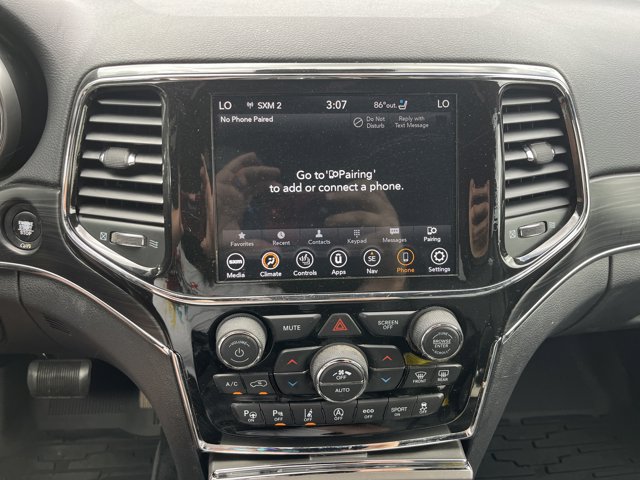 Vehicle image 19 of 22
