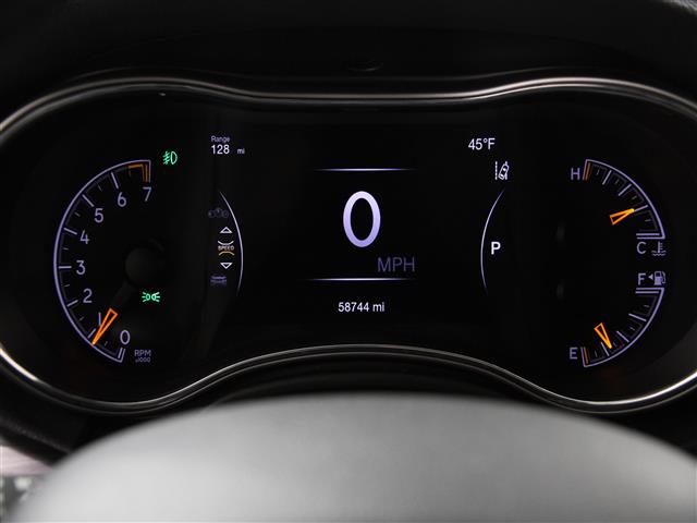 Vehicle image 9 of 25