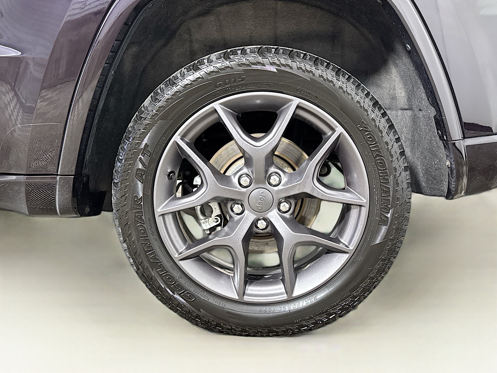 Vehicle image 31 of 32