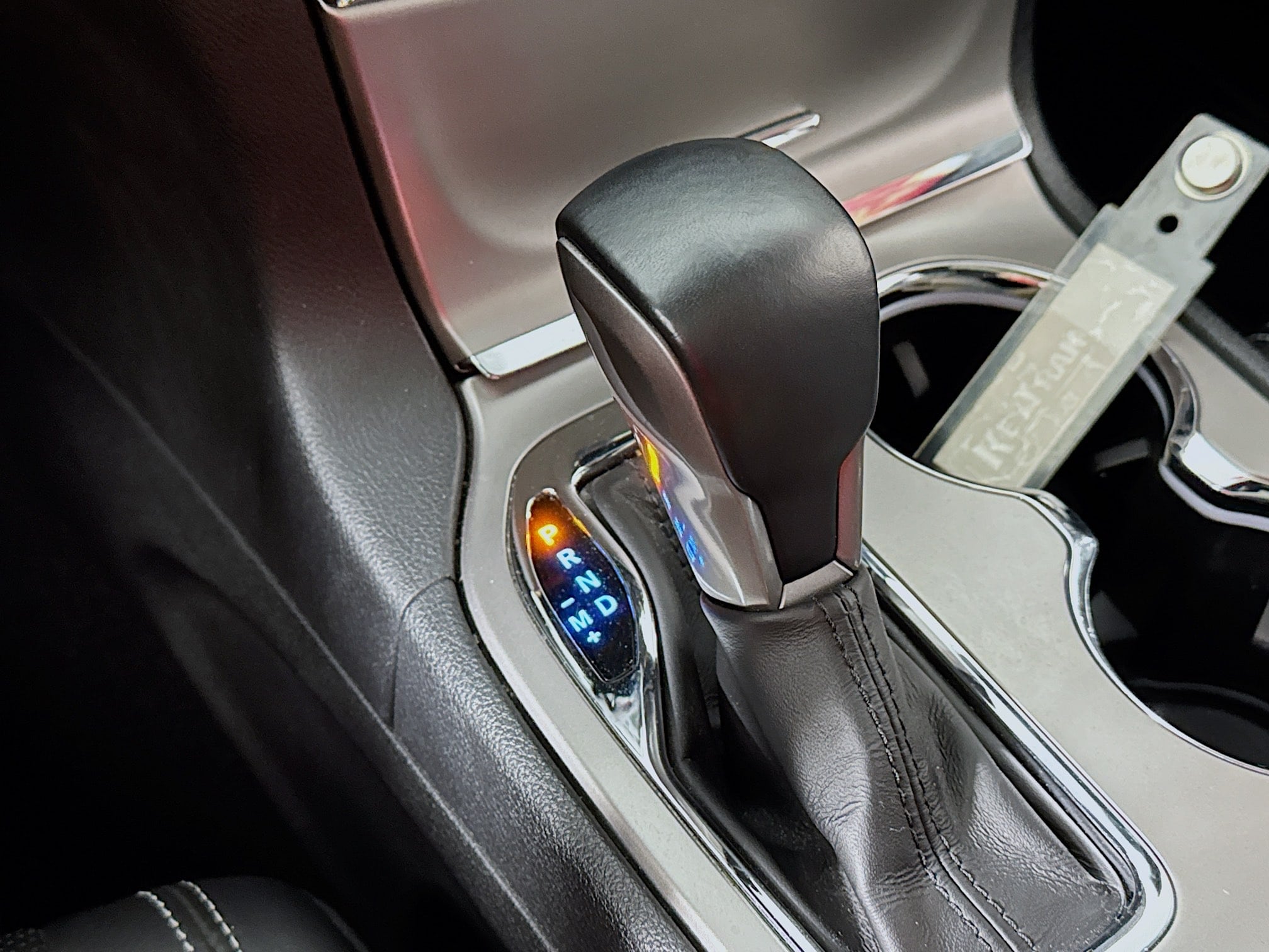 Vehicle image 20 of 32