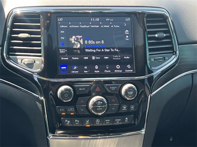 Vehicle image 16 of 34