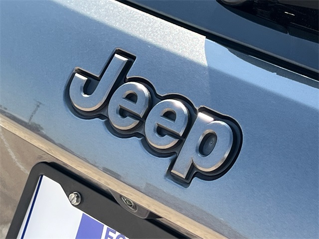 Vehicle image 29 of 34