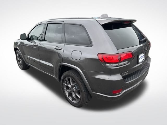 Vehicle image 6 of 41