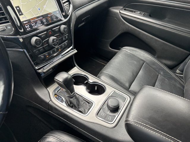 Vehicle image 40 of 41