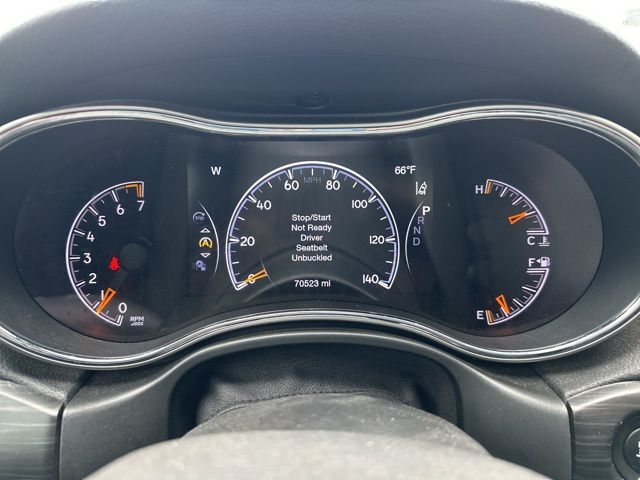 Vehicle image 26 of 41